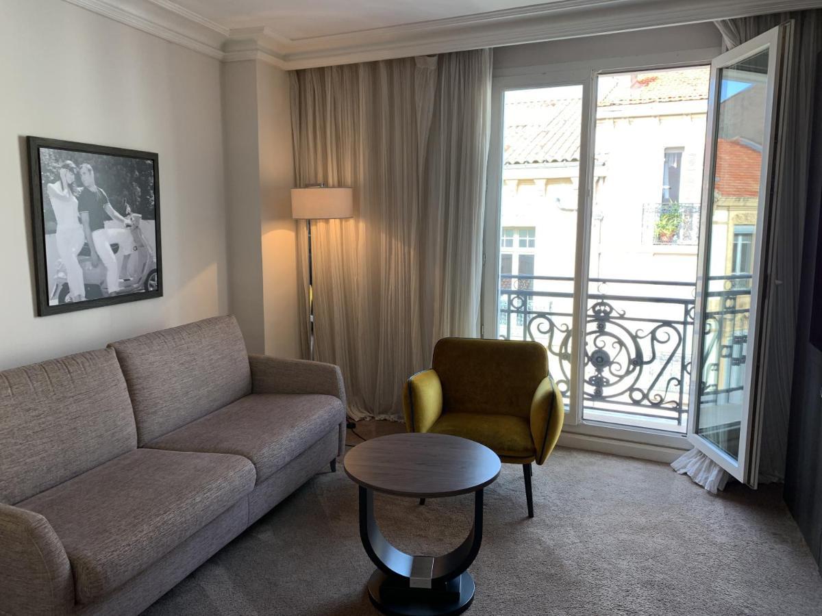 Hotel Le Canberra Cannes Bagian luar foto