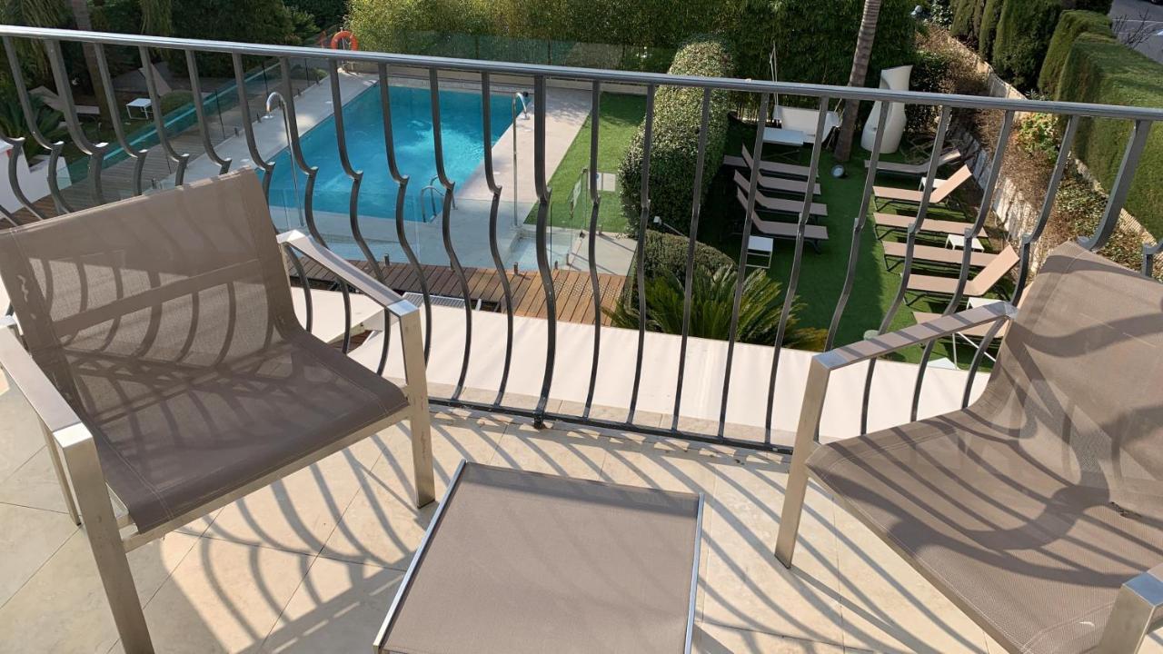 Hotel Le Canberra Cannes Bagian luar foto