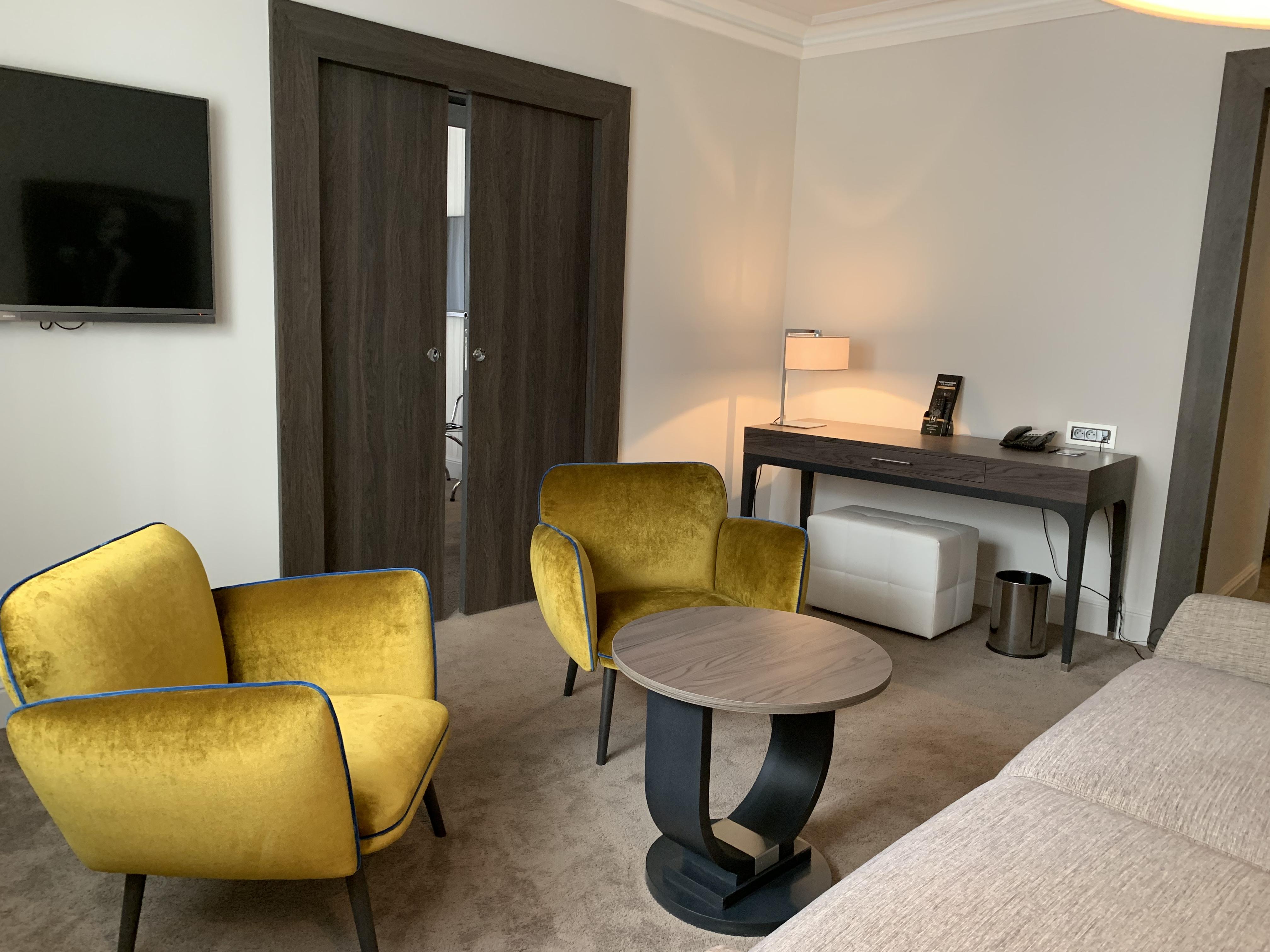 Hotel Le Canberra Cannes Bagian luar foto