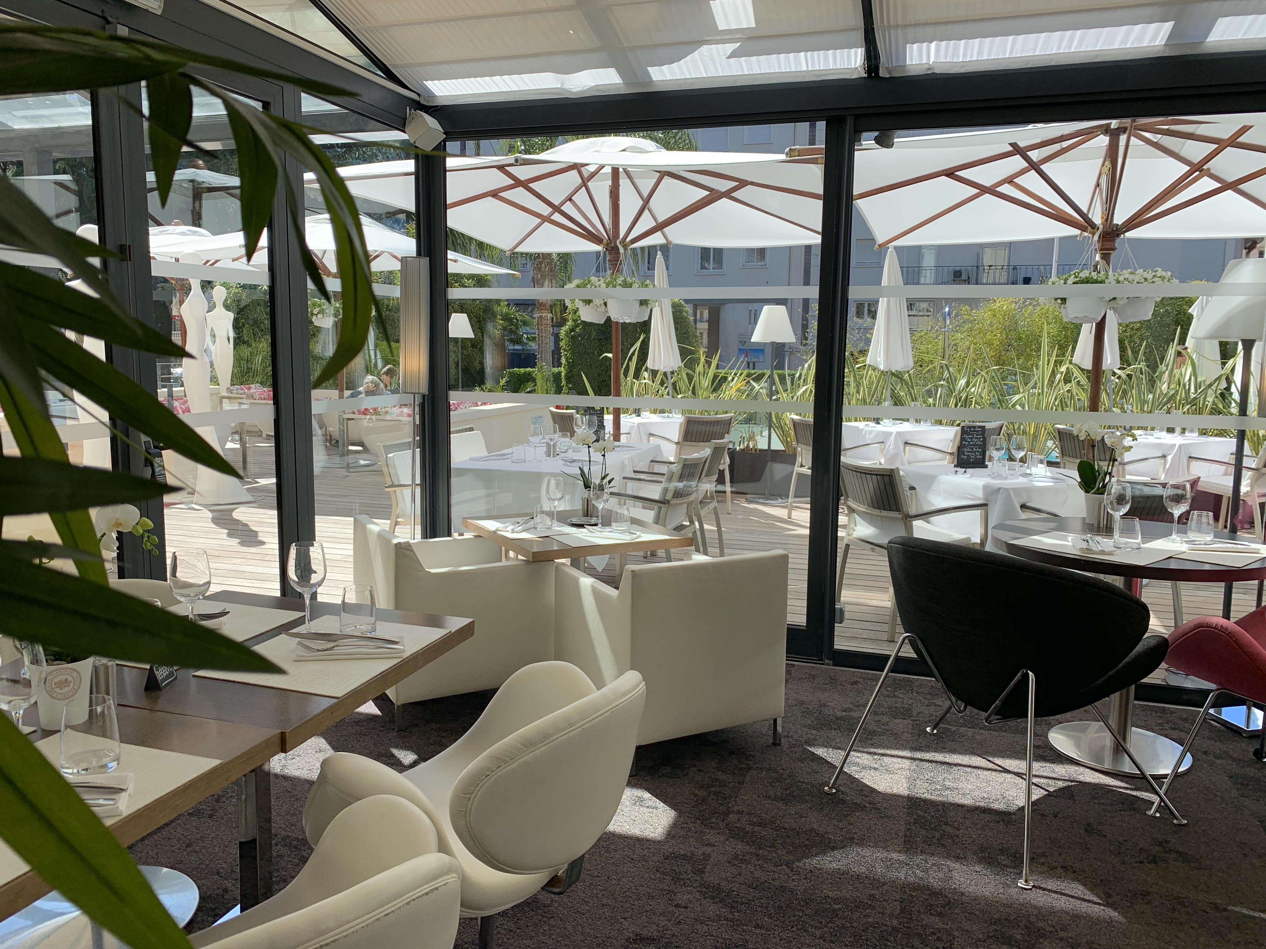 Hotel Le Canberra Cannes Bagian luar foto
